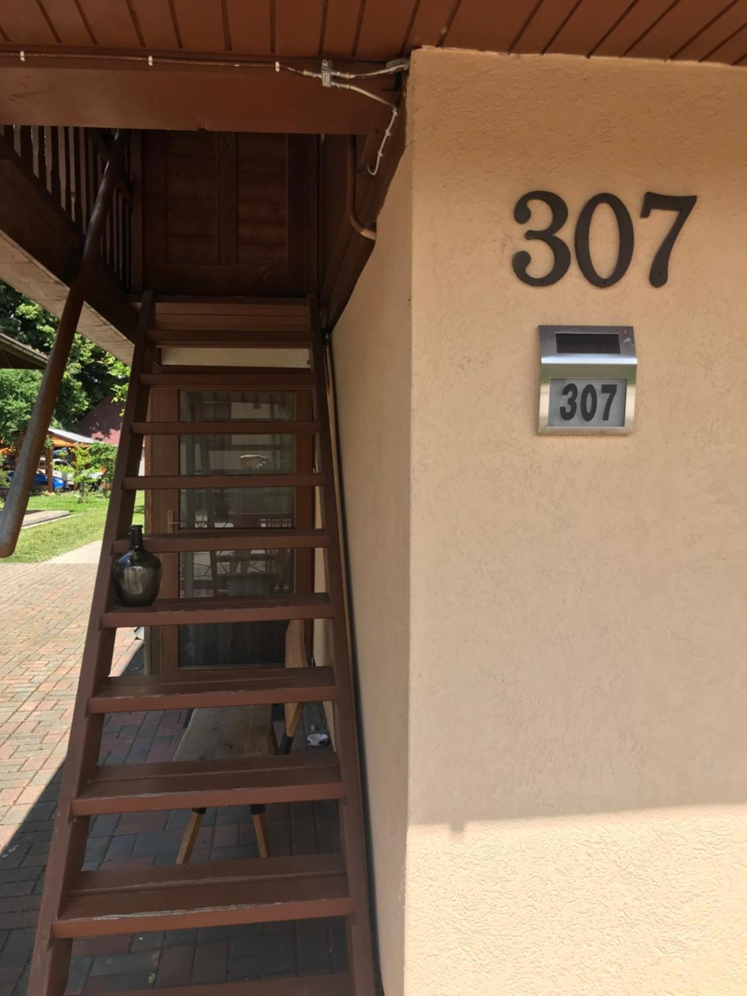 Ferienwohnung Privat Mini 307 Bešeňová Exterior foto
